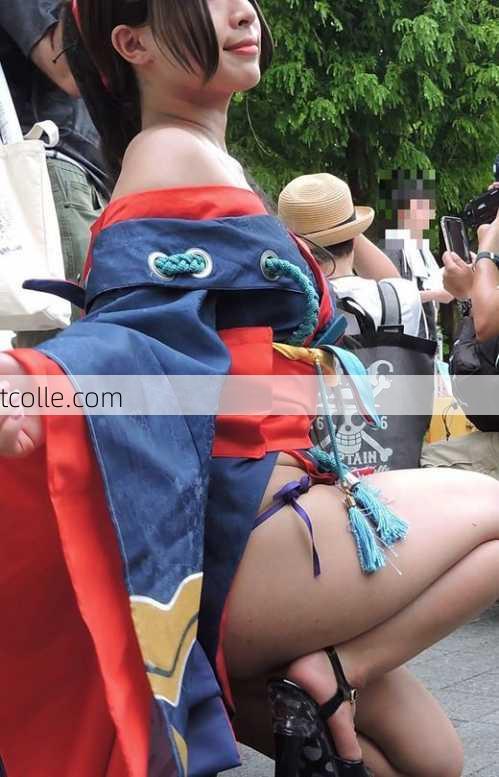 コスプレ2018夏エロい浴衣美味しそうな太もも肩出し【動画】イベント編 3作品セット販売 4820 4806 4811